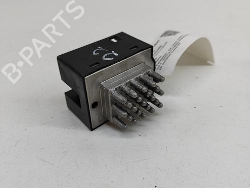 Used Heater resistor KIA SOUL II (PS) EV Electric (110 hp) 26142261