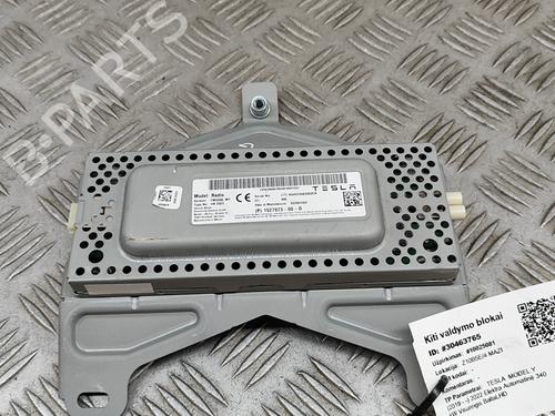 Elektronisk modul TESLA MODEL Y (5YJY) EV Performance All-wheel Drive (462 hp) 28559648
