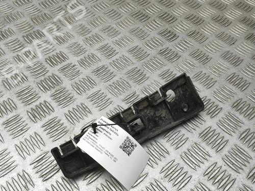 front-bumper-bracket-volvo-v60-ii-225-2018-32756051 main image