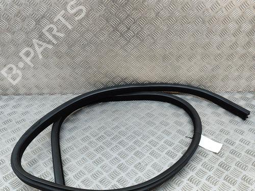 Used Rubber door seal LAND ROVER RANGE ROVER VELAR (L560) 3.0 D300 SDV6 4x4 (300 hp) 21078514