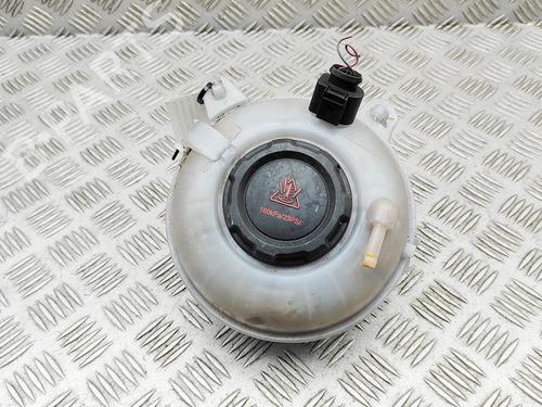 Used Expansion tank Expansion tank VW PASSAT B8 (3G2, CB2) 2.0 TDI (150 hp) 33379795 33379795