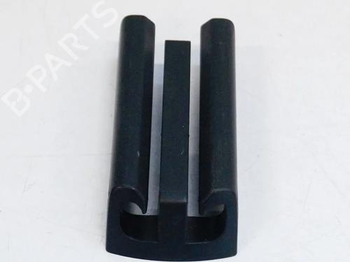 outra-tesla-model-s-5yjs-75d-awd-105147600a-2012-20233387 main image