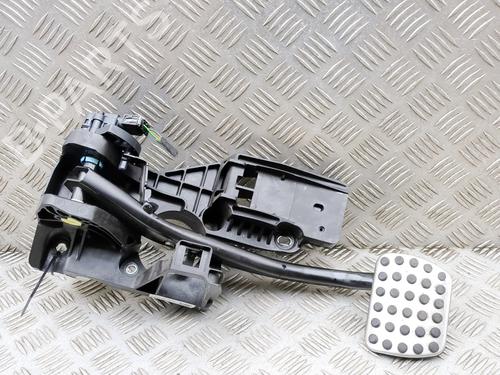 Used Break pedal Break pedal MERCEDES-BENZ CLA (C118) CLA 250 e (118.386) (218 hp) 39656184 39656184