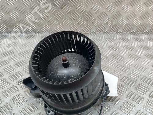 Used Heater blower motor MERCEDES-BENZ A-CLASS (W176) A 180 (176.042) (122 hp) 25217973