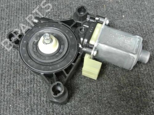 Used Right front window motor Right front window motor VW GOLF VII (5G1, BQ1, BE1, BE2) 1.6 TDI (110 hp) 6718728 6718728