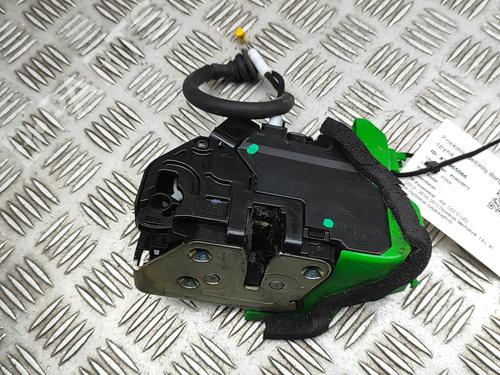 front-right-lock-kia-ceed-jd-2012-2013-2014-2015-2016-2017-2018-30005307 main image