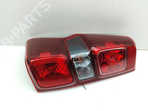 Right taillight ISUZU D-MAX II (TFR, TFS) 1.9 Ddi 4x4 (TFS87J) | BP31047400C35