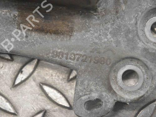 Support PEUGEOT 3008 II SUV (MC_, MR_, MJ_, M4_) 1.2 THP/ PureTech 130 (MRHNSM, MRHNSU, MRHNSJ, MRHNYW,... | BP30268547C155