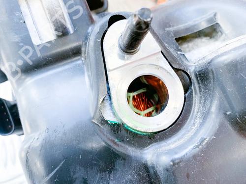 AC compressor TESLA MODEL 3 (5YJ3) EV | BP27748012M34 