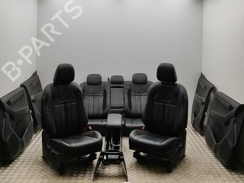 Sæde sæt ISUZU D-MAX II (TFR, TFS) 2.5 CRDi 4x4 (TFS86J) (163 hp) 32025506