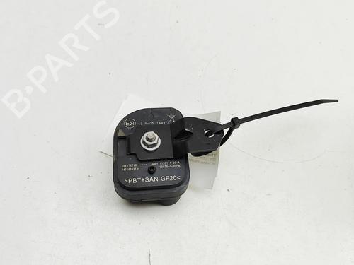 Electronic module TESLA MODEL 3 (5YJ3) EV Performance AWD | BP33394521M83 - Image 5
