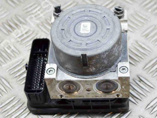 Used ABS pump VW PASSAT B8 (3G2, CB2) 2.0 TDI (150 hp) 11216910