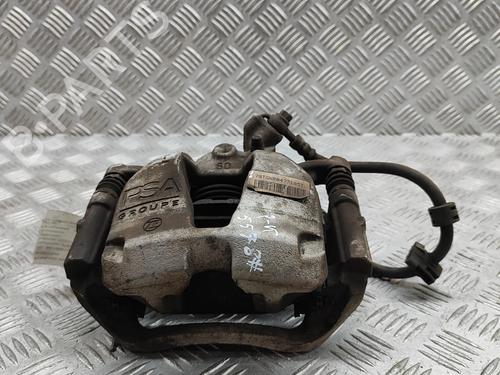 Used Left front brake caliper Left front brake caliper PEUGEOT 5008 II (MC_, MJ_, MR_, M4_) 1.5 BlueHDi 130 (MCYHZJ, MCYHZR, MCYHZX) (131 hp) 33373471 33373471