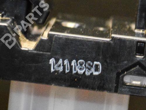 Used Switch NISSAN QASHQAI II (J11, J11_) 1.2 DIG-T (115 hp) 6721625