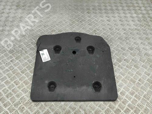 Used Underbody protection SKODA SUPERB III Estate (3V5) 2.0 TDI (150 hp) 28434242