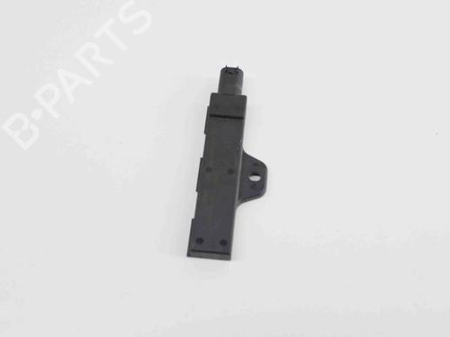 Elektronische module TESLA MODEL S (5YJS) 70D AWD (525 hp) 12125042