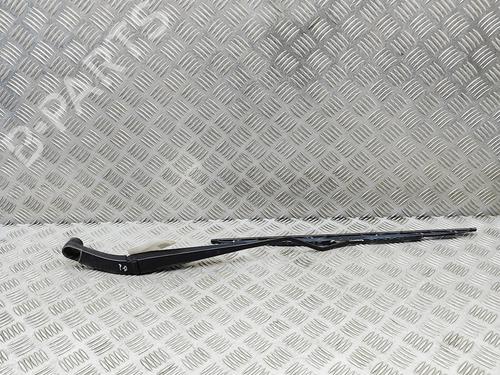 front-windshield-wiper-arm-cadillac-escalade-2014-33377773 main image