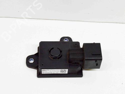 Used Electronic module PEUGEOT 3008 II SUV (MC_, MR_, MJ_, M4_) 1.6 THP 165 (M45GYW, M45GZW, M45GYV) (165 hp) 11252473