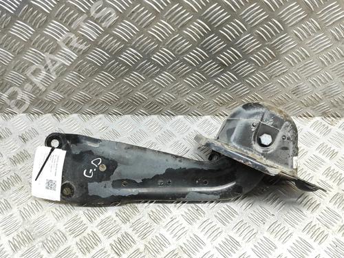 Højre bagtil bærearm VW TOURAN (5T1) 1.6 TDI (115 hp) 18165519