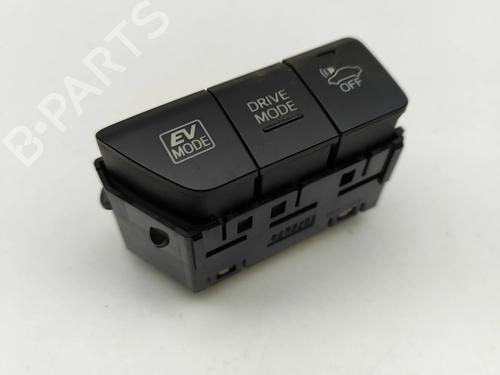 switch-toyota-prius-_w5_-2015-2016-2017-2018-2019-2020-2021-2022-27260544 main image