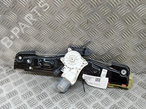 Rudehejsemekanisme Højre bagtil Rudehejsemekanisme Højre bagtil LAND ROVER DISCOVERY SPORT (L550) 2.0 D 4x4 (180 hp) 27015113 27015113
