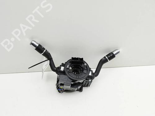 BP32213605I23 main image