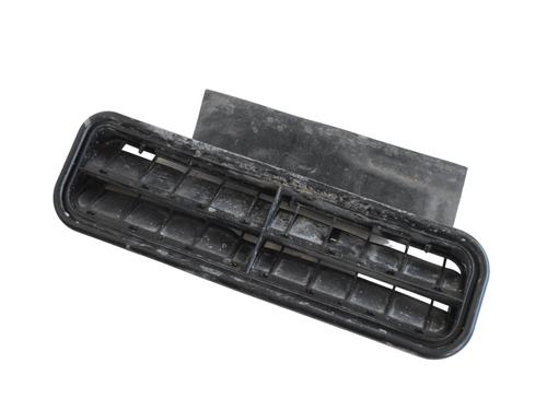 Used Grille Grille MERCEDES-BENZ SL (R230) 500 (230.475) (306 hp) 33359540 33359540