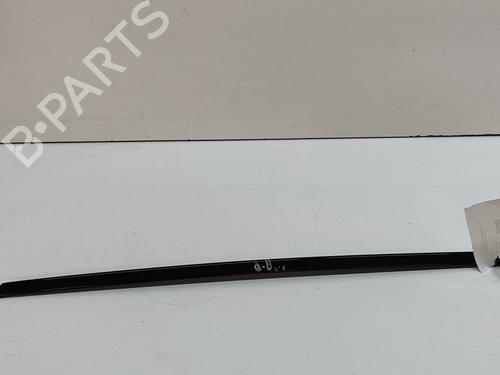 Used Door moulding trim JAGUAR F-PACE (X761) 2.0 P400e Plug-in Hybrid (404 hp) 28275545