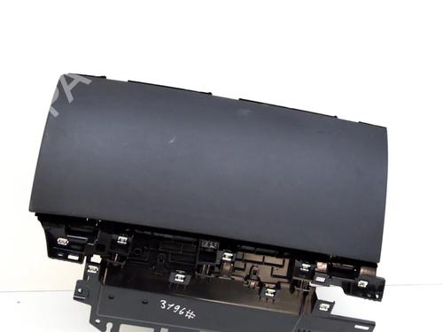 Used Glove box Glove box TESLA MODEL 3 (5YJ3) EV AWD (351 hp) 27752839 27752839