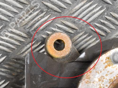 Left front steering knuckle NISSAN JUKE (F15) 1.6 | BP14610312M25