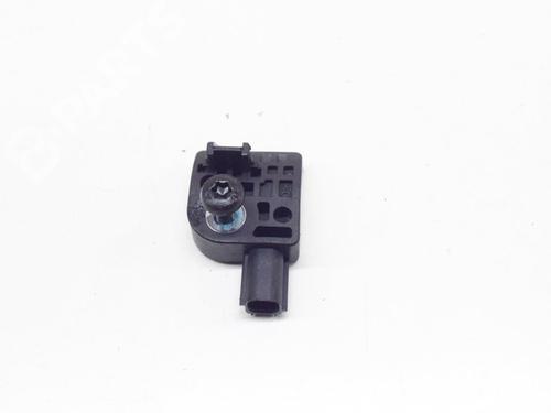 Elektronisk sensor TESLA MODEL S (5YJS) 75 | BP8847263M84 