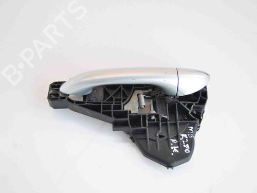 Venstre foran utvendig håndtak MERCEDES-BENZ R-CLASS (W251, V251) R 280 CDI 4-matic (251.020) (190 hp) 30227504