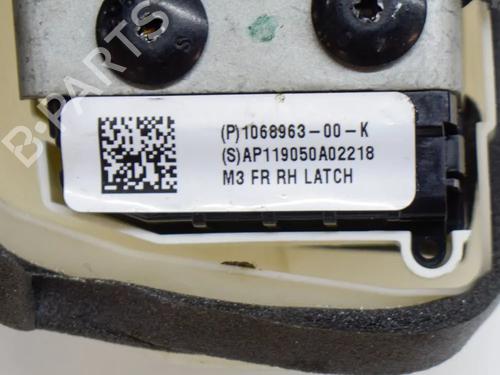 Front right lock TESLA MODEL 3 (5YJ3) EV | BP27749013C97 