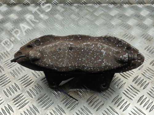 Used Right front brake caliper Right front brake caliper TESLA MODEL X (5YJX) 90D AWD (525 hp) 33381750 33381750