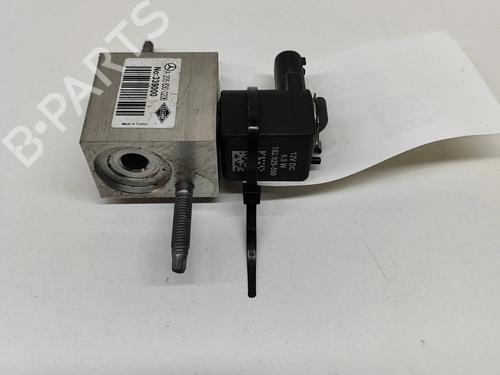 Used Electronic sensor MERCEDES-BENZ E-CLASS (W213) E 300 de 4-matic (213.011) (306 hp) 27766146