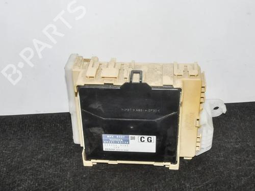 Used Electronic module Electronic module TOYOTA AURIS (_E18_) 1.4 D-4D (NDE180_, NDE180R) (90 hp) 6717985 6717985