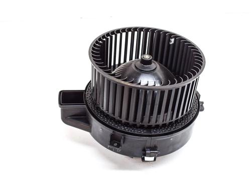 Used Heater blower motor VOLVO XC60 II (246) B4 Mild-Hybrid AWD (197 hp) 27762445