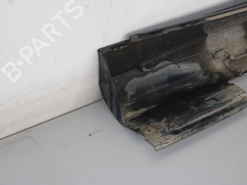 Left sideskirt MERCEDES-BENZ A-CLASS (W176) A 160 (176.041) | BP29920650C115 