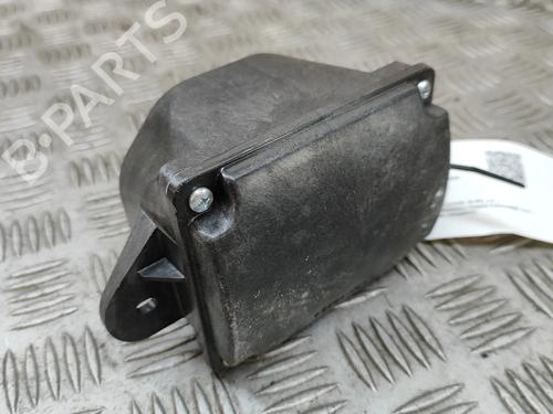 speaker-lexus-is-iii-_e3_-2013-27797114 main image