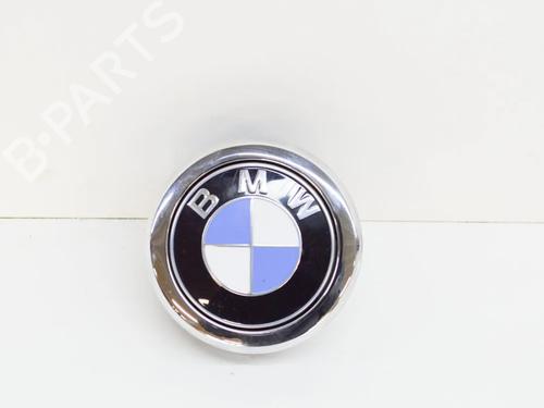 Used Tailgate handle Tailgate handle BMW X2 (F39) xDrive 20 d (163 hp) 27749473 27749473