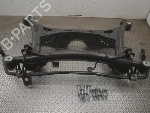 Bakaksel VOLVO XC40 (536) B4 Mild-Hybrid (197 hp) 30249349