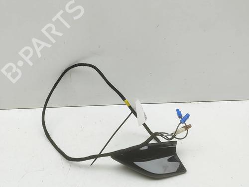 Antenne/Halterung für Antenne/Halterung RENAULT ARKANA I (LCM_, LDN_) 1.6 E-TECH 145 (LDMU) (143 hp) 35727002 35727002