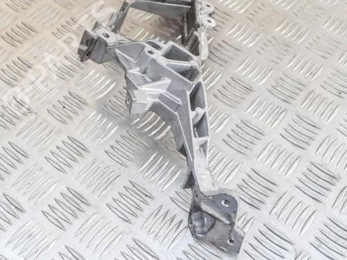 Engine mount LAND ROVER RANGE ROVER EVOQUE (L538) 2.0 D 4x4 | BP14667079M89 
