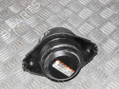 Engine mount MERCEDES-BENZ M-CLASS (W164) ML 320 CDI 4-matic (164.122) | BP6735318M89