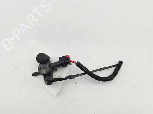 electronic-sensor-tesla-model-3-5yj3-2017-33388527 main image