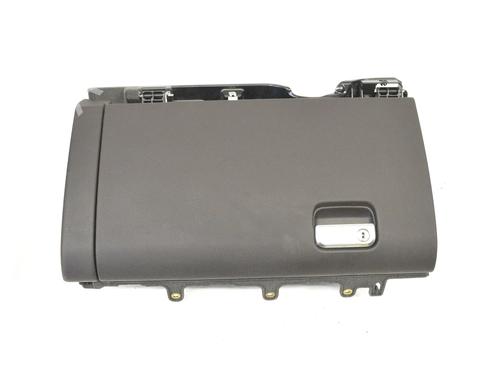 Used Glove box LAND ROVER RANGE ROVER IV (L405) 4.4 SDV8 4x4 (340 hp) 30216734
