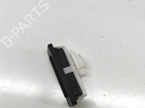 Switch PEUGEOT 2008 II (UD_, US_, UY_, UJ_, UR_, UC_) e-2008 (UKZKXZ) | BP29042480I30