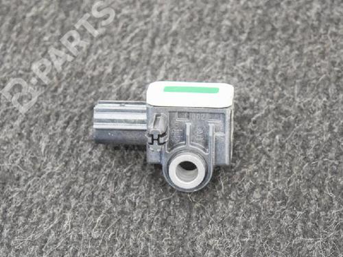 Sensor electrónico VOLVO V60 I (155) D3 / D4 (163 hp) 6754077