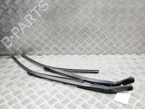 Used Front windshield wiper arm Front windshield wiper arm 36533912 36533912