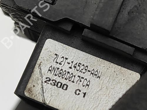 Left rear window switch FORD USA CROWN VICTORIA 4.6 FlexFuel | BP29637820I29